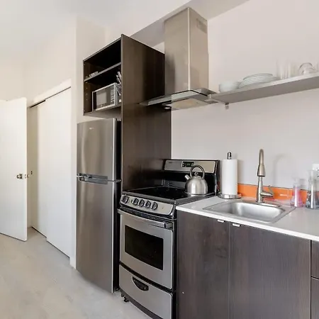 Modern Portland Studio - Food Carts & Local Shops Exterior photo